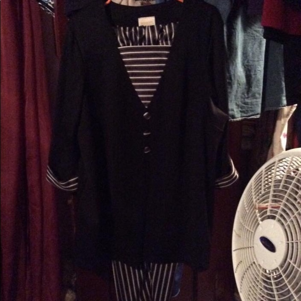 Black &white striped pants set